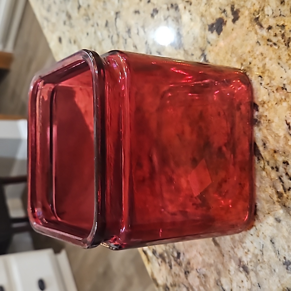 Red glass square vase